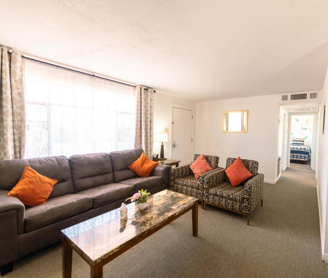 1 Or 3 Bedroom Apartment With Full Kitchen Page Exteriér fotografie